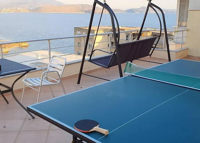 Apartment Glen's Rooftop Sarandë